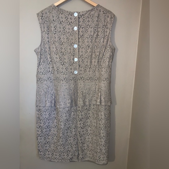 Spence NWT dress size 20 crochet knit tan knee length formal plus size 2X - Picture 3 of 13